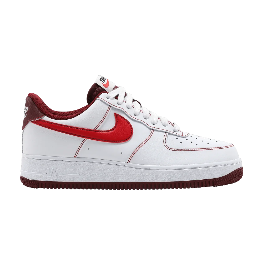 Krossovki-Nike-Air-Force-1-07-White-University-Red