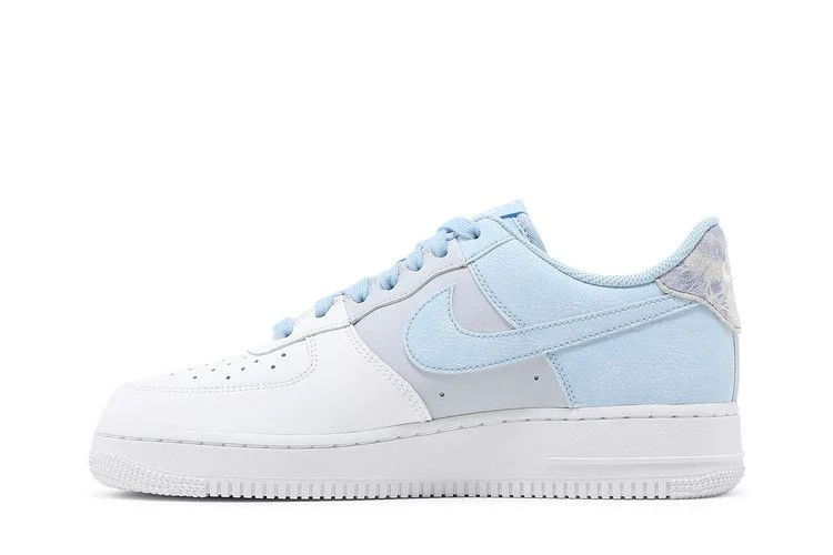 Krossovki-Nike-Air-Force-1-07-LV8-Psychic-Blue-2