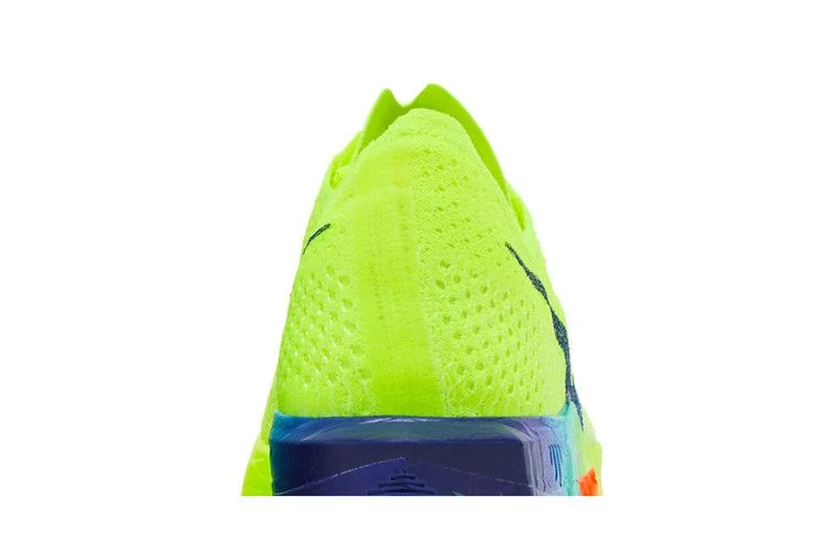 Кроссовки Nike Wmns ZoomX VaporFly Next% 3 'Fast Pack'