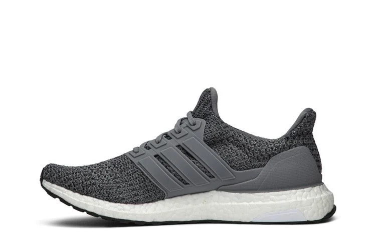 Krossovki-adidas-UltraBoost-4.0-Grey-2