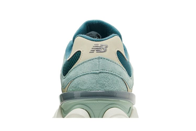 Кроссовки New Balance 9060 'New Spruce Salt Marsh'