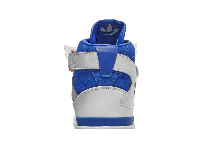 Krossovki-Kerwin-Frost-x-adidas-Forum-High-Humanchives-6