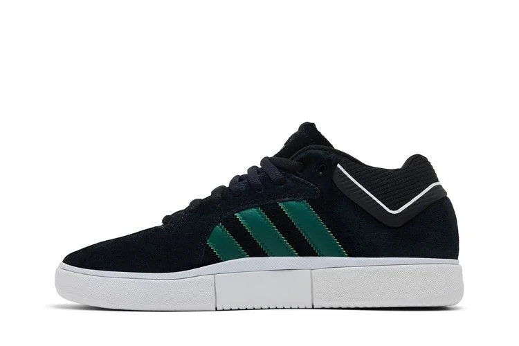 Кроссовки adidas Tyshawn 'Black Collegiate Green'