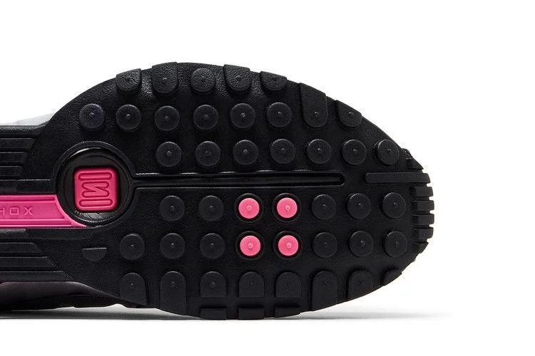 Krossovki-Nike-Wmns-Shox-R4-Black-Metallic-Silver-Pinksicle-4