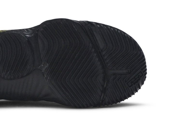 lebron-16-ps-i-m-king-aq2467-007_04