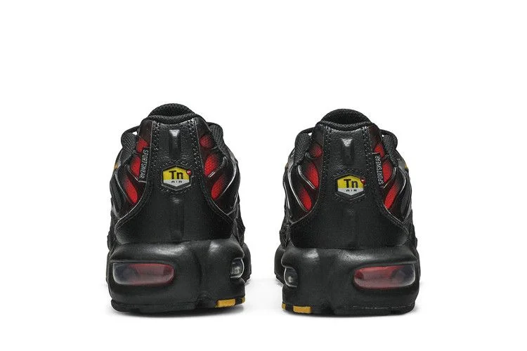 Krossovki-Nike-Air-Max-Plus-GS-Game-Change-5