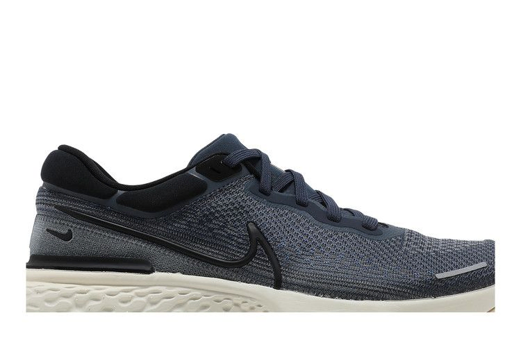 Кроссовки Nike ZoomX Invincible Run Flyknit 'Thunder Blue'