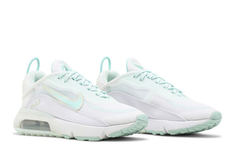 wmns-air-max-2090-white-barely-green-dj3029-100_07