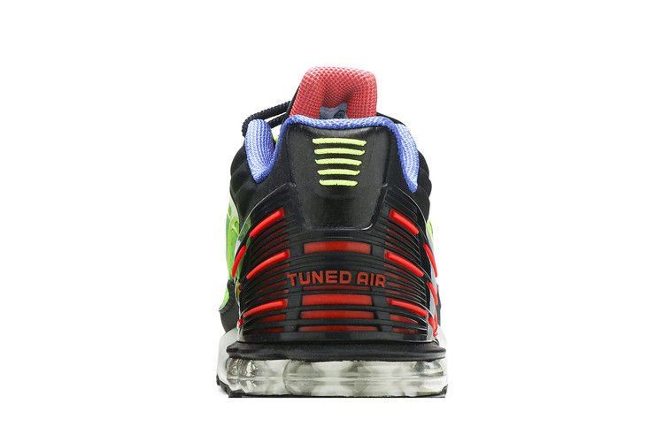 air-max-plus-3-parachute-cu4710-400_06