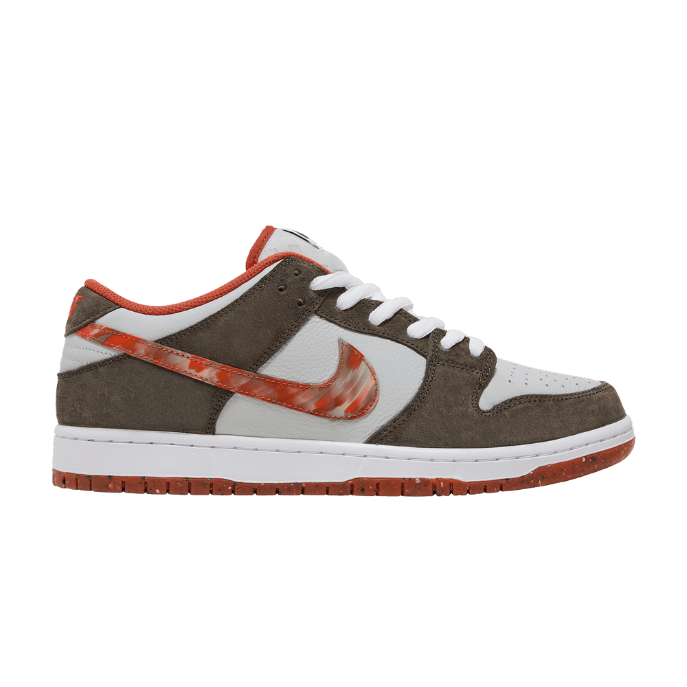 Кроссовки Crushed D.C. x Nike Dunk Low SB 'Golden Hour' Special Box