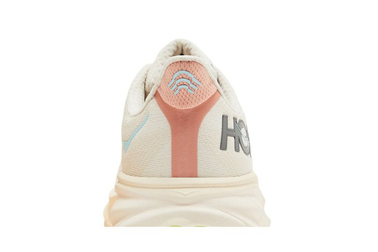 Кроссовки HOKA Wmns Clifton 9 Wide 'Vanilla Astral'