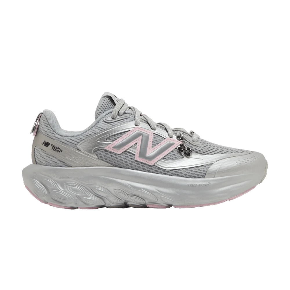 Кроссовки GANNI x New Balance Fresh Foam Trainer 'Silver Metallic'