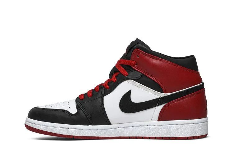 Krossovki-Air-Jordan-1-Retro-Old-Love-2