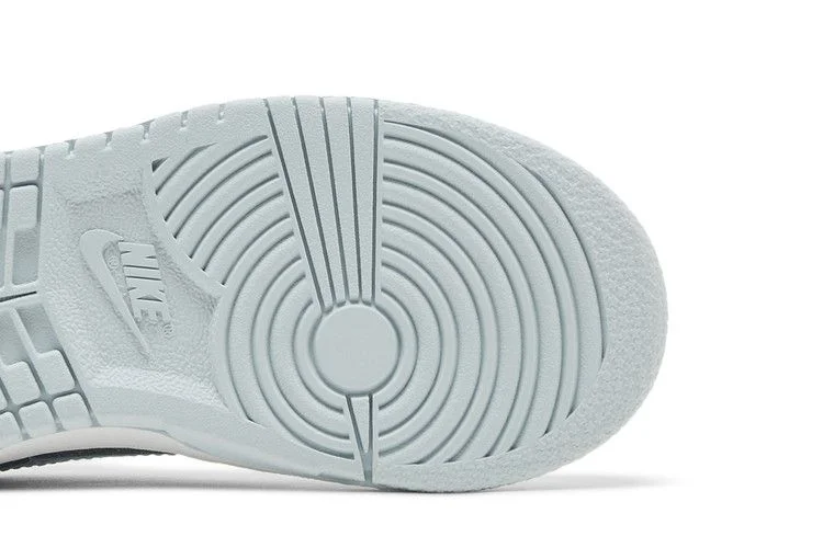 Krossovki-Nike-Dunk-Low-TD-Glacier-Blue-4