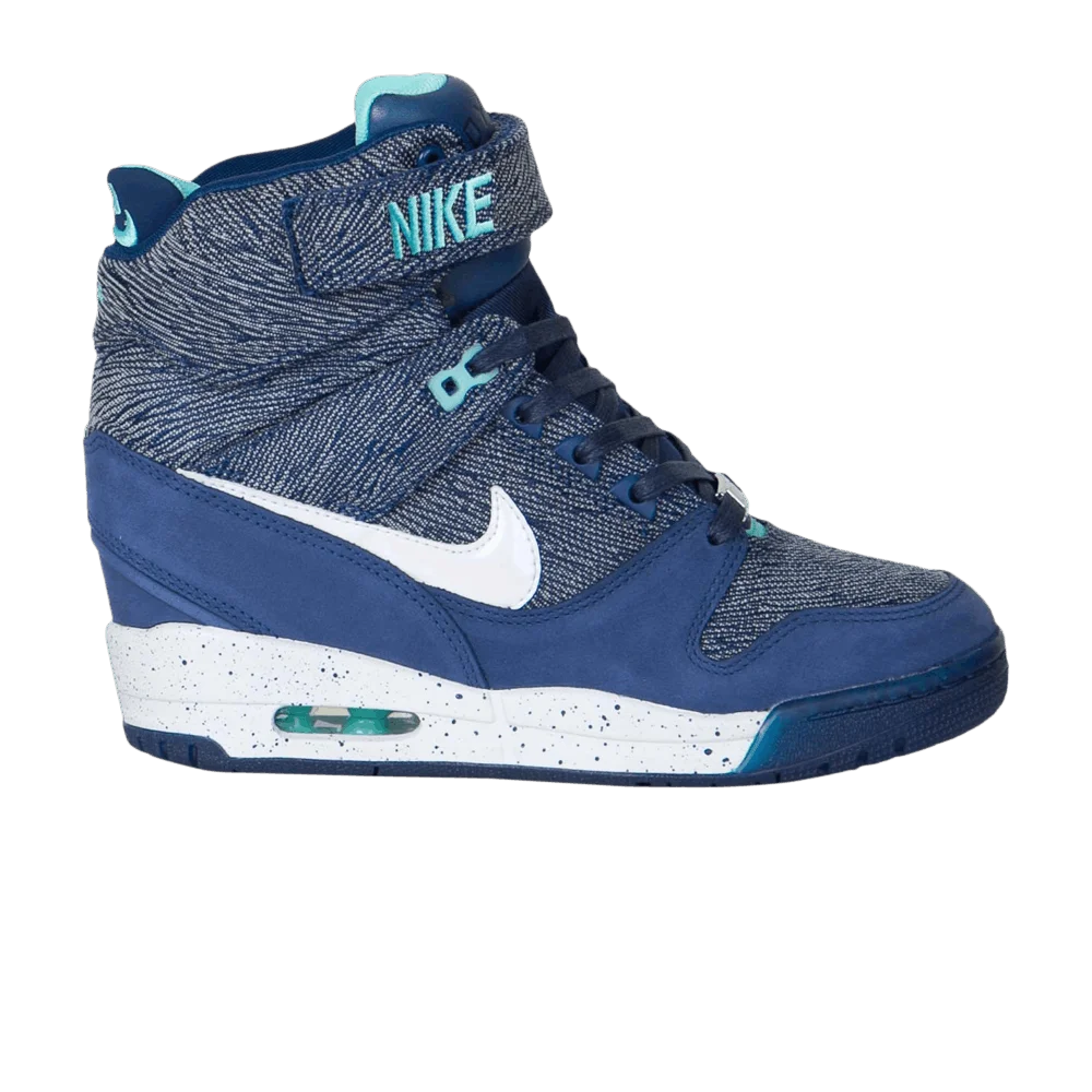 Krossovki-Nike-Wmns-Air-Revolution-Sky-High-FW-QS-City-Pack-Tokyo