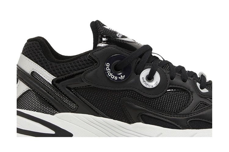 Кроссовки adidas Wmns Astir 'Black White'