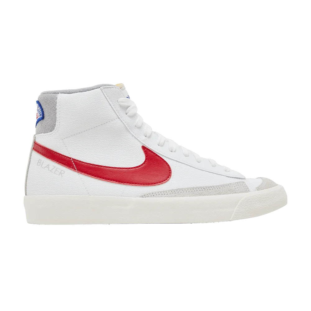 Krossovki-Nike-Blazer-Mid-77-White-Phantom-Gym-Red