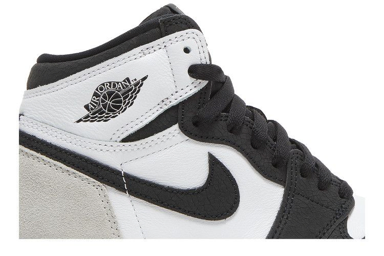 air-jordan-1-retro-high-og-gs-stage-haze-575441-108_01