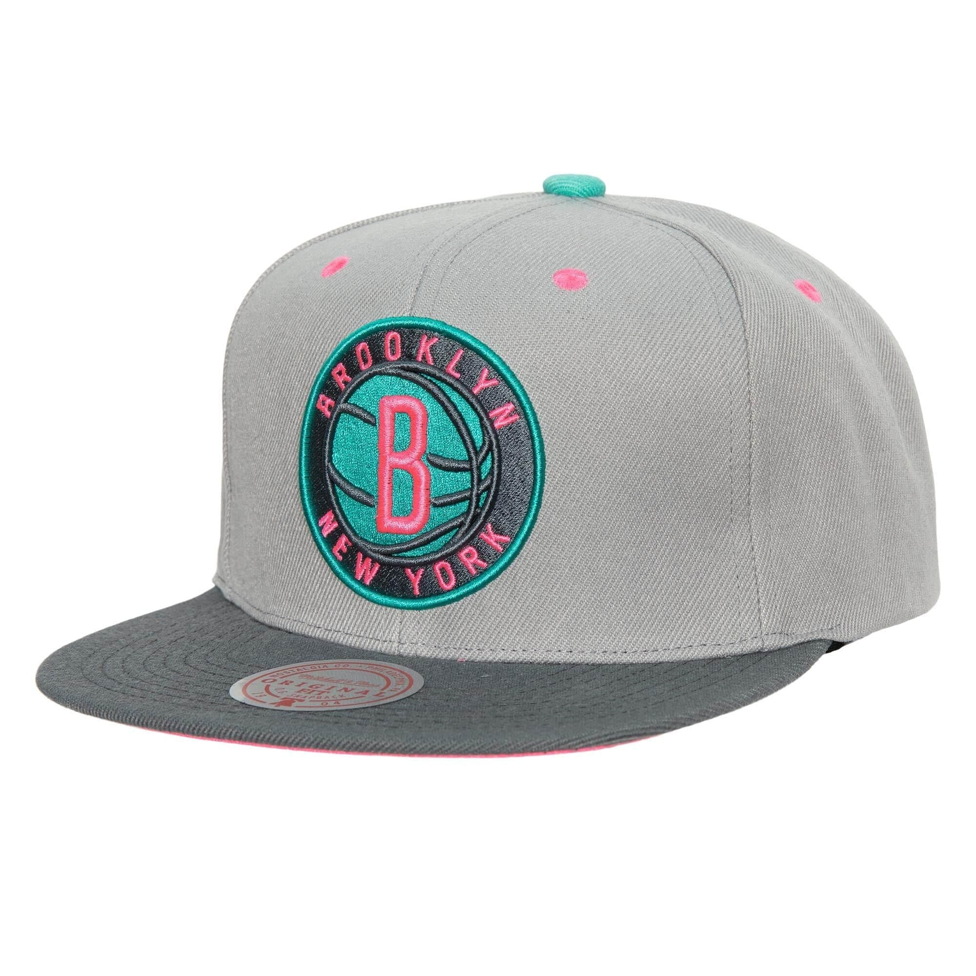 Бейсболка Mitchell & Ness Grey Wolf Mags Snapback Brooklyn Nets Hat