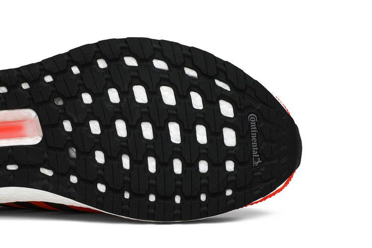 ultraboost-2020-iss-us-national-lab-solar-red-fv8449_04