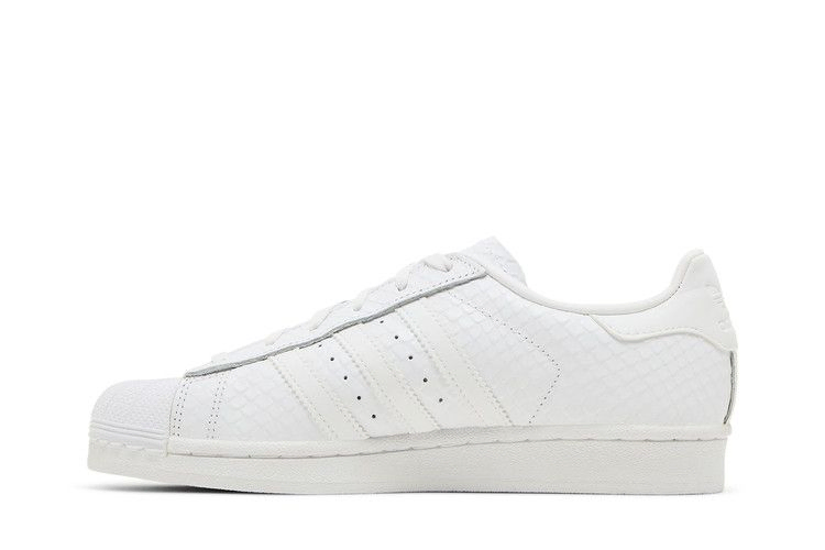wmns-superstar-s76148_02