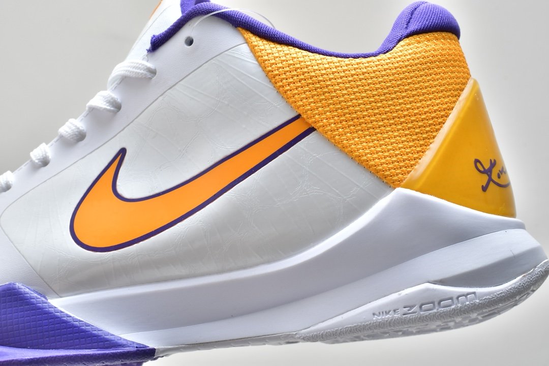 Nike-Zoom-Kobe-5-Lakers-10