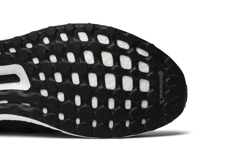 Кроссовки adidas UltraBoost 4.0 'Black White Speckle'