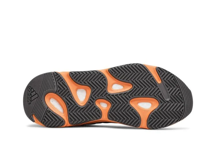 Кроссовки adidas Men's Yeezy Boost 700 'Wash Orange'