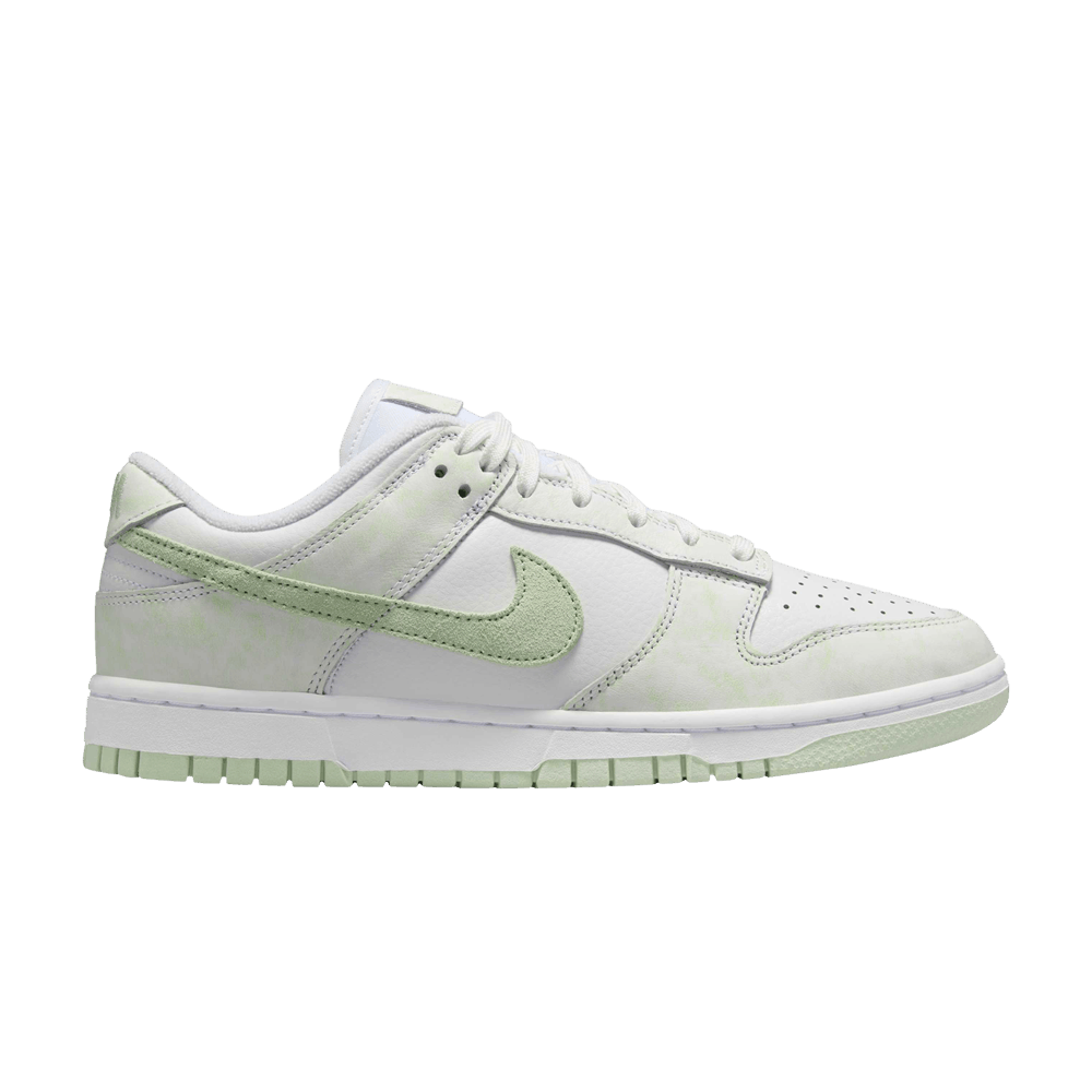 Кроссовки Nike Wmns Dunk Low 'Jade Aura'