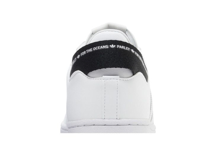Кроссовки Parley x adidas Superstar 'White Black'