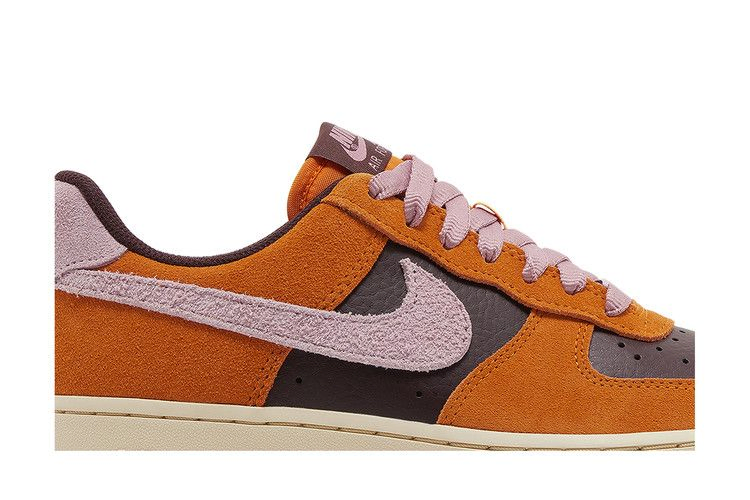 Кроссовки Nike Wmns Air Force 1 '07 'Magma Orange'