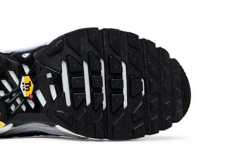 Кроссовки Nike Air Max Plus 'Black White'
