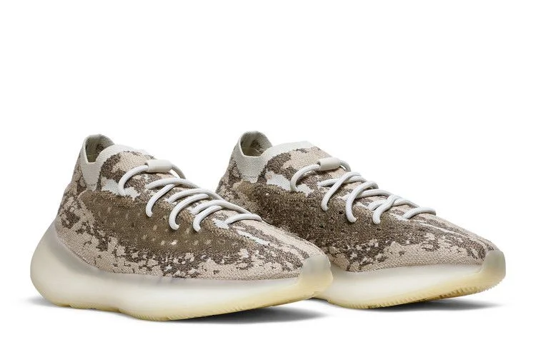 Krossovki-adidas-Yeezy-Boost-380-Pyrite-7