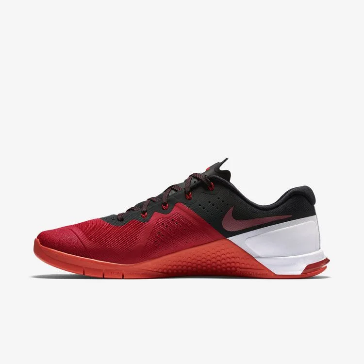 Krossovki-Nike-Metcon-2-University-Red-4