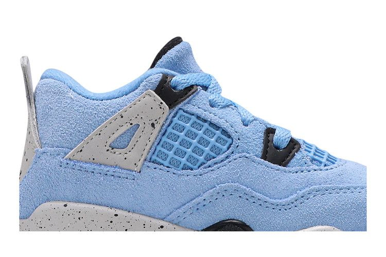 air-jordan-4-retro-td-university-blue-bq7670-400_01
