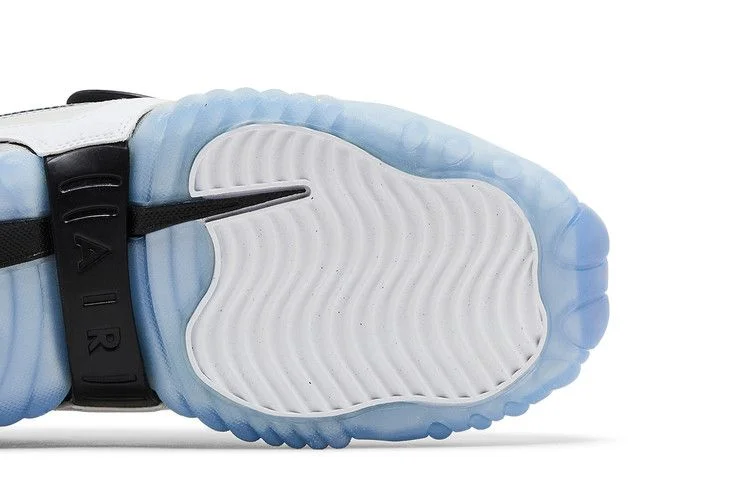 Кроссовки Nike Wmns Air Adjust Force 'White Metallic Silver'