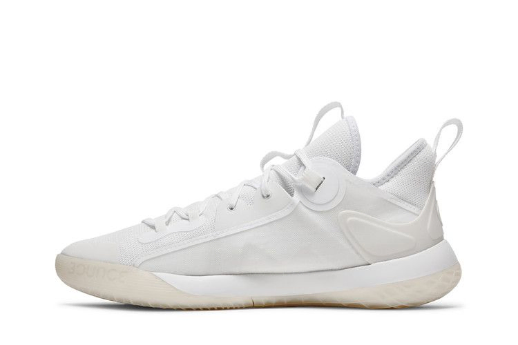 harden-stepback-2-triple-white-fz1385_02
