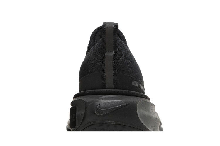 Кроссовки Nike Wmns ZoomX Invincible 3 'Black Anthracite'