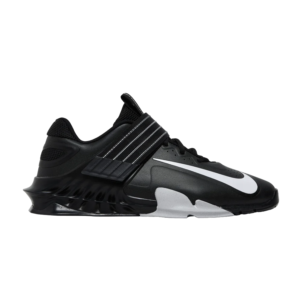 Кроссовки Nike Savaleos 'Black White'