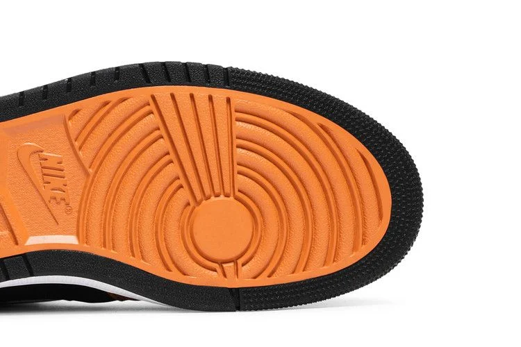 Krossovki-Air-Jordan-1-High-Zoom-Comfort-Rookie-Of-The-Year-Sample-4