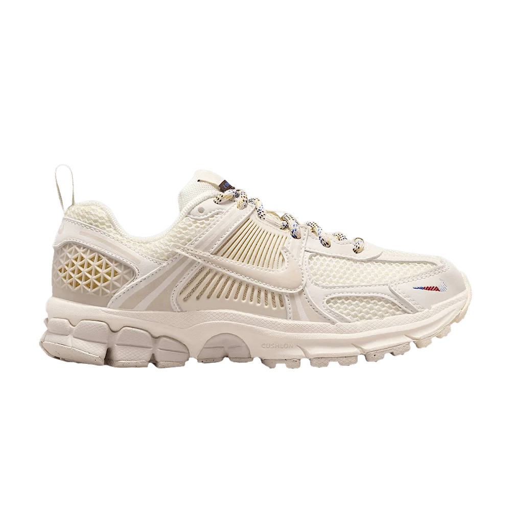 Krossovki-Nike-Vomero-5-GS-Soft-Pearl