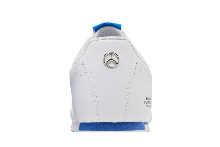 mercedes-amg-petronas-f1-x-roma-white-bluemazing-306841-01_06