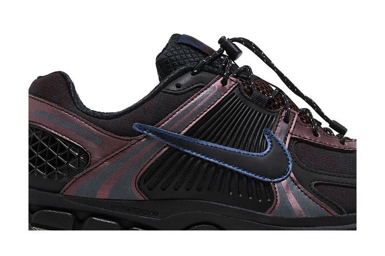 Кроссовки Nike Wmns Air Zoom Vomero 5 'Burgundy Crush'