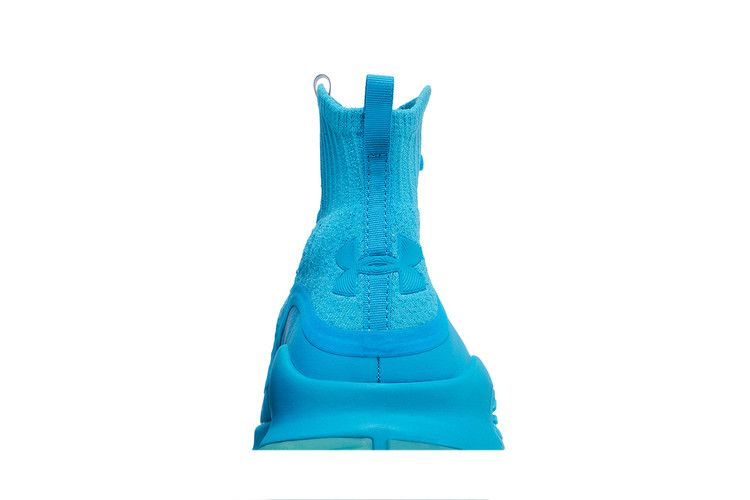 curry-4-retro-flooded-1298306-404_06