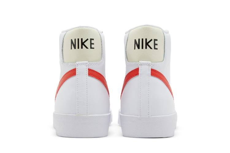 Кроссовки Nike Blazer Mid '77 Vintage 'White Picante Red'
