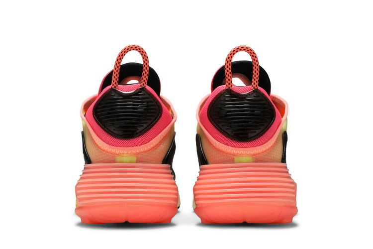 wmns-air-max-2090-neon-highlighter-ct1290-700_05