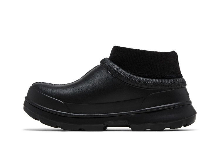 wmns-tasman-x-black-white-1125730-blk_02