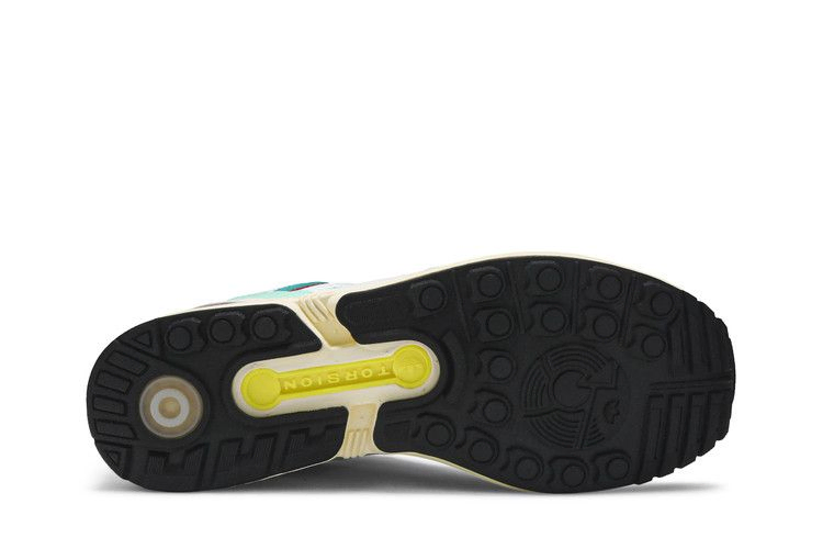 zx-9000-30-years-of-torsion-fu8403_03