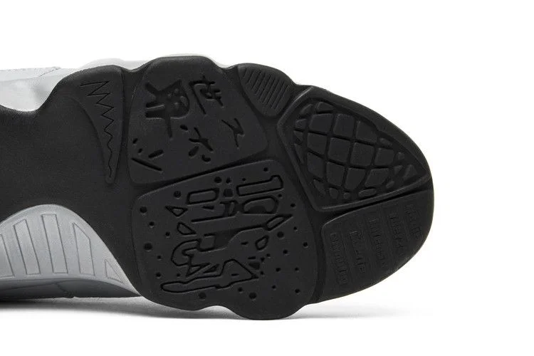 Krossovki-Air-Jordan-9-Retro-Johnny-Kilroy-4