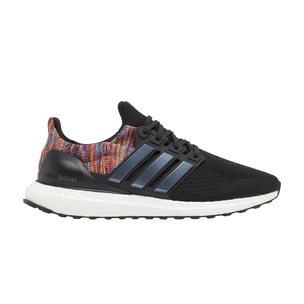 Krossovki-adidas-UltraBoost-DNA-Black-Night-Metallic